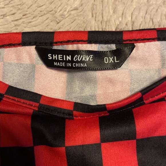 Red & Black checkered tank crop top new XL - Picture 3 of 3